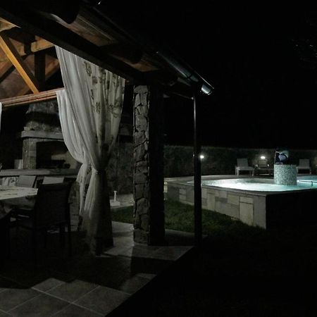 Villa Neval Gostinjac Exterior foto