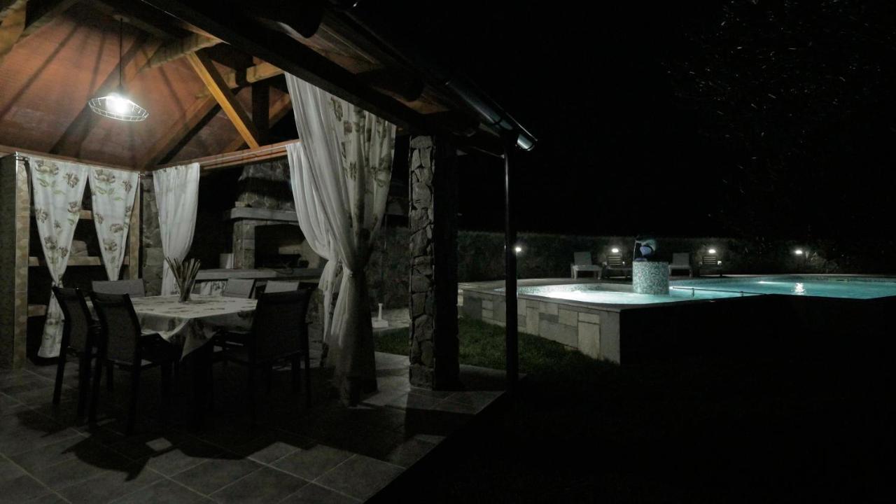 Villa Neval Gostinjac Exterior foto